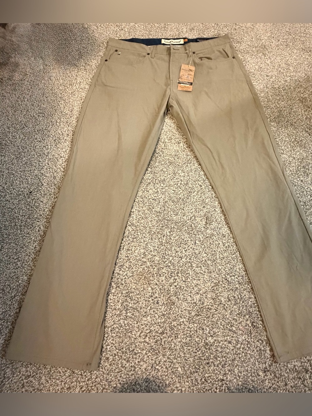 Men’s Tailor Vintage luxe performance pants 38x30. NWT